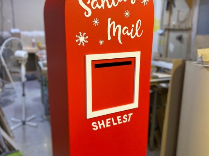 Різдвяна поштова скринька Santa’s Mail для